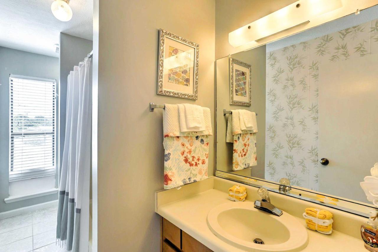 Pcb Condo With Pool And Grill Access - Walk To Beach! Panama City Beach Bagian luar foto