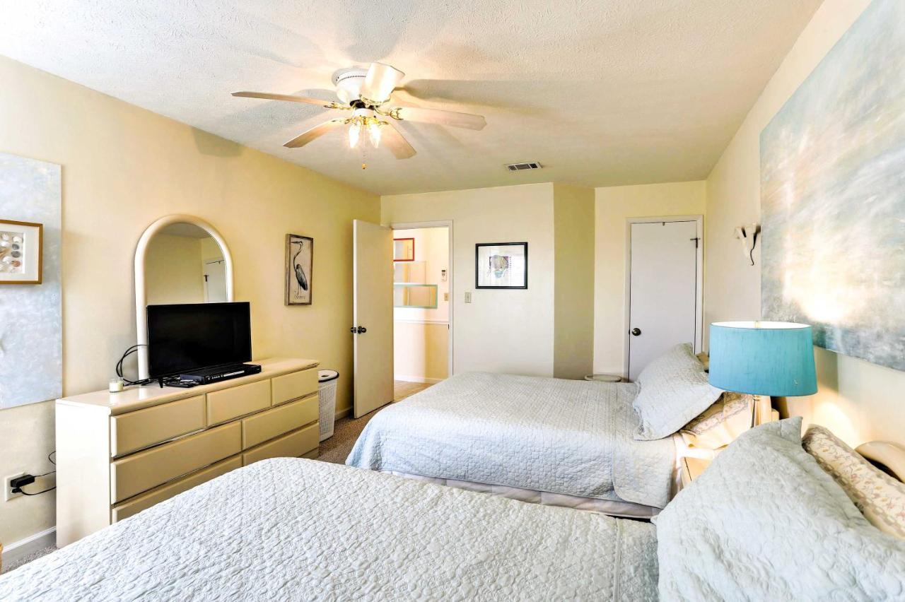 Pcb Condo With Pool And Grill Access - Walk To Beach! Panama City Beach Bagian luar foto